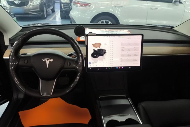 Used Tesla Model 3 2022 Rear-Wheel-Drive Version Center Console