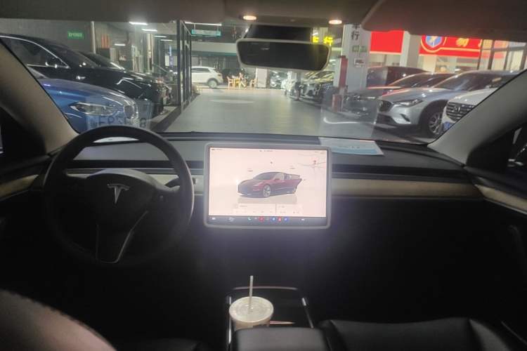 Used Tesla Model 3 2022 Rear-Wheel-Drive Version Center Console