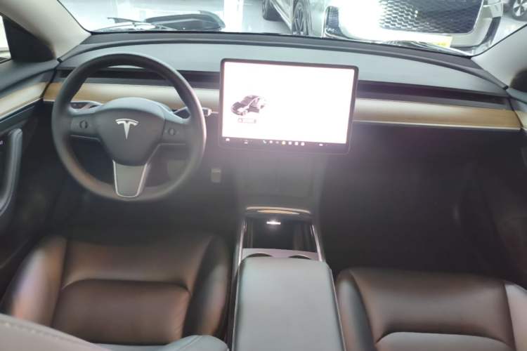 Used Tesla Model 3 2022 Rear-Wheel-Drive Version Center Console