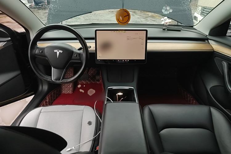 Used Tesla Model 3 2022 Rear-Wheel-Drive Version Center Console