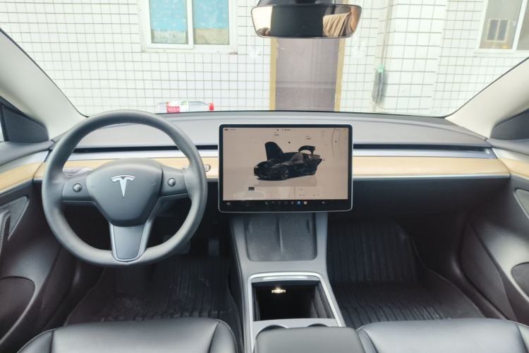 Used Tesla Model 3 2022 Rear-Wheel-Drive Version Center Console