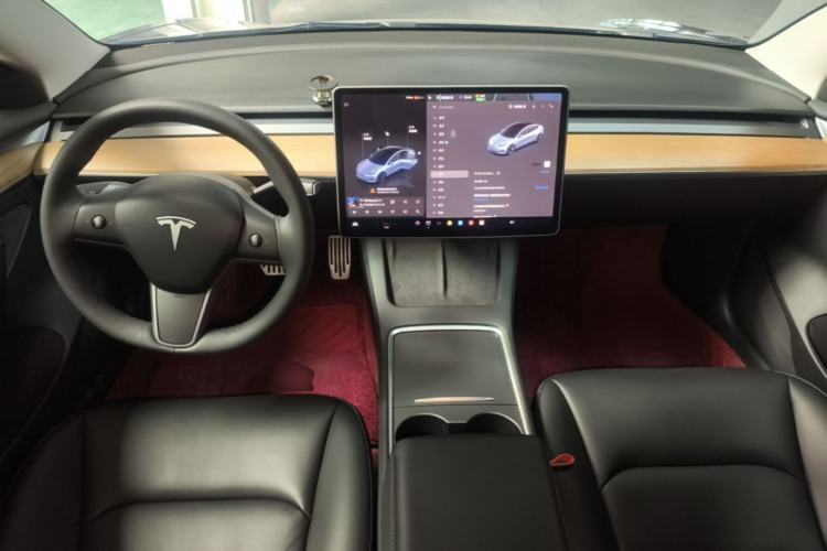 Used Tesla Model 3 2022 Rear-Wheel-Drive Version Center Console