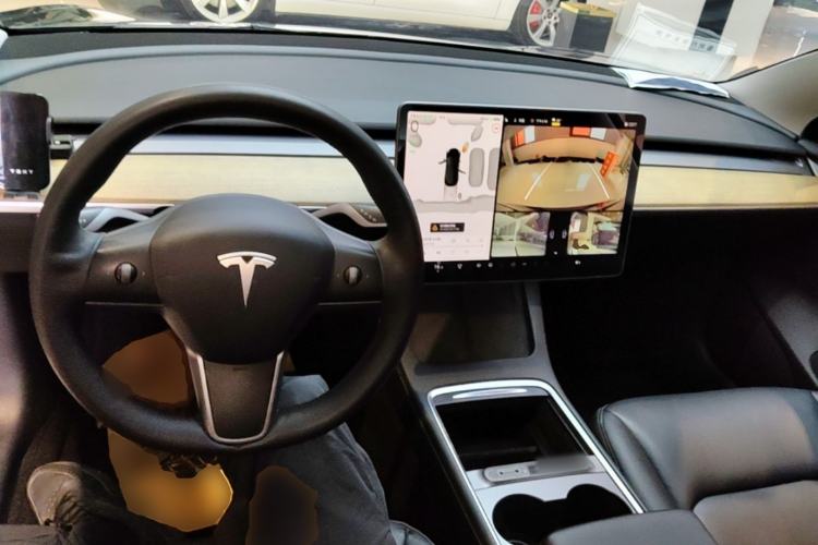 Used Tesla Model 3 2022 Rear-Wheel-Drive Version Center Console