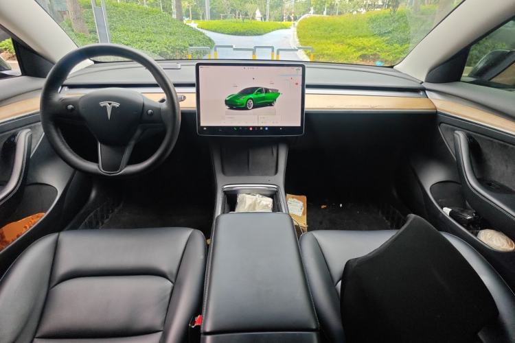 Used Tesla Model 3 2022 Rear-Wheel-Drive Version Center Console