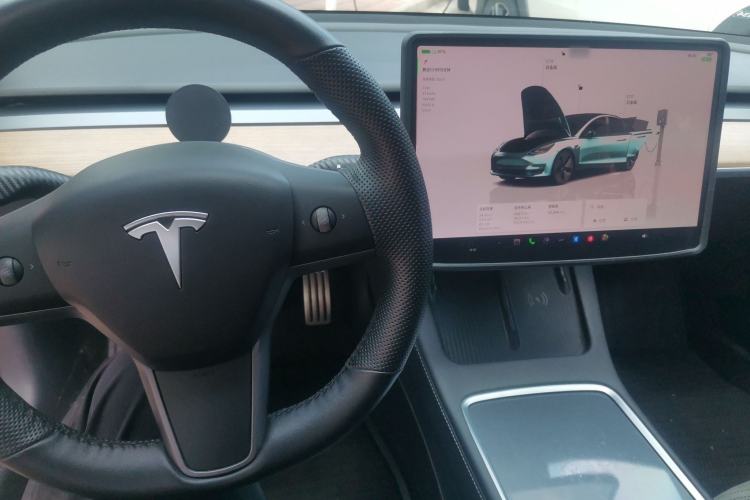 Used Tesla Model 3 2022 Rear-Wheel-Drive Version Center Console