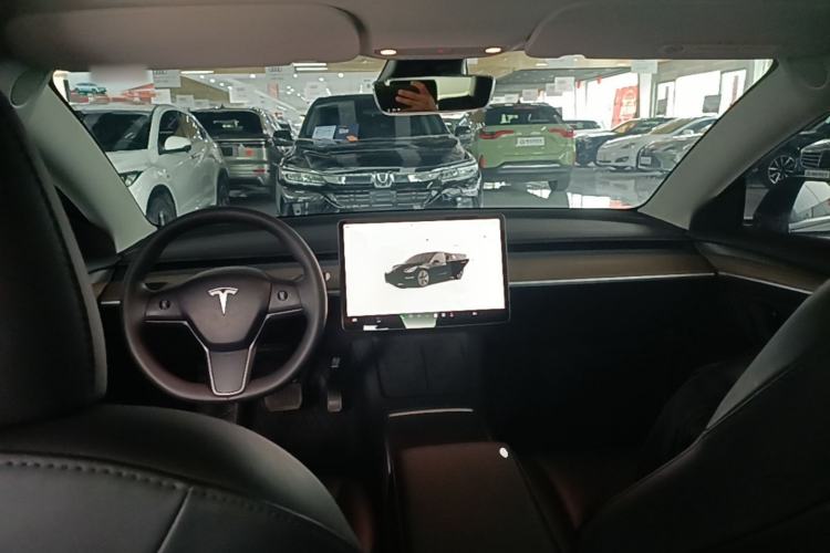 Used Tesla Model 3 2022 Rear-Wheel-Drive Version Center Console