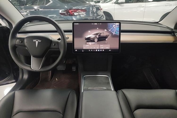 Used Tesla Model 3 2022 Rear-Wheel-Drive Version Center Console