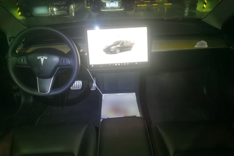 Used Tesla Model 3 2022 Performance High-Performance All-Wheel-Drive Version Center Console
