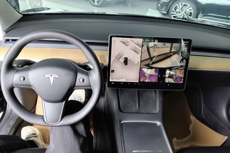 Used Tesla Model 3 2022 Rear-Wheel-Drive Version Center Console