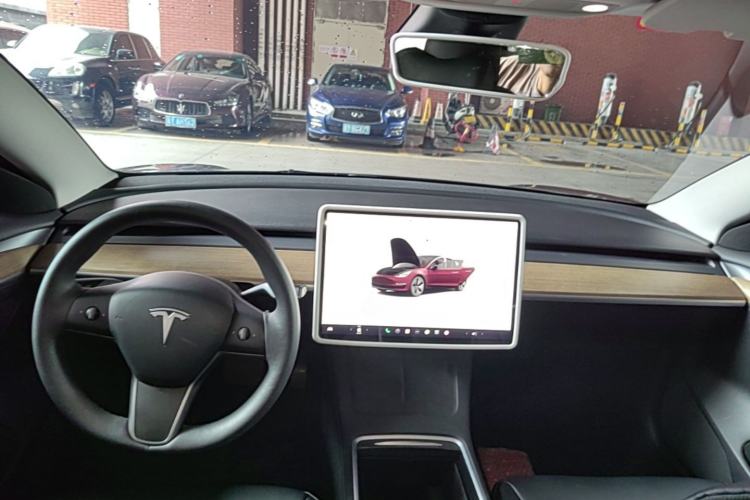 Used Tesla Model 3 2022 Rear-Wheel-Drive Version Center Console