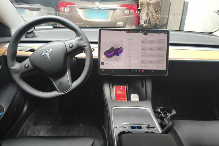 Used Tesla Model 3 2022 Rear-Wheel-Drive Version Center Console