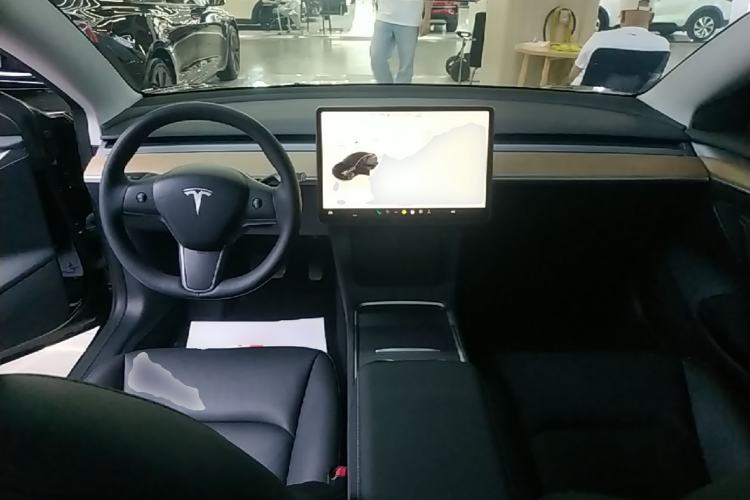 Used Tesla Model 3 2022 Rear-Wheel-Drive Version Center Console