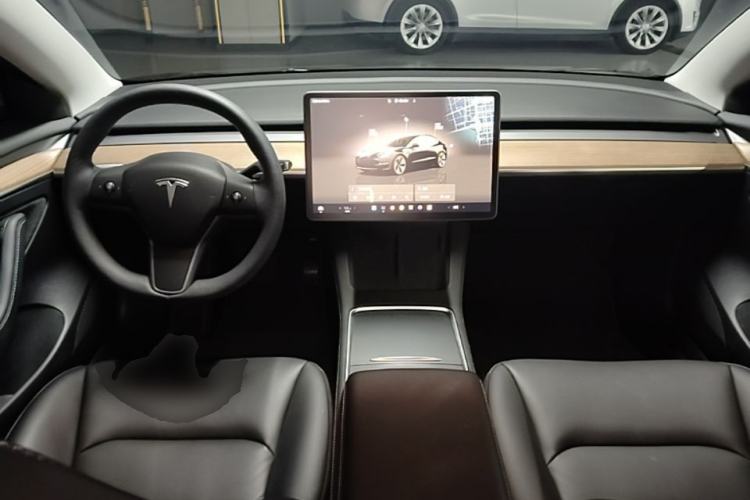 Used Tesla Model 3 2022 Rear-Wheel-Drive Version Center Console