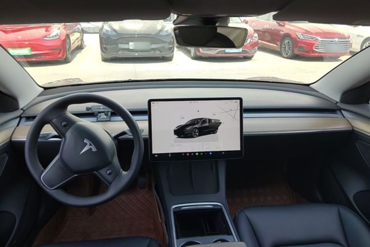 Used Tesla Model 3 2022 Rear-Wheel-Drive Version Center Console