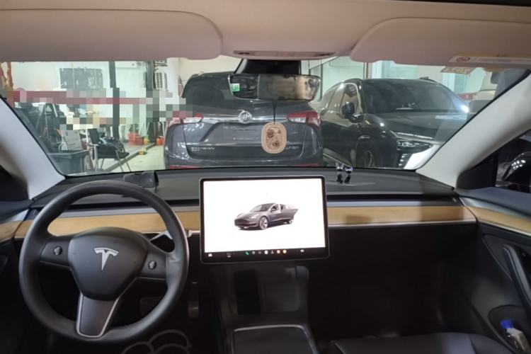 Used Tesla Model 3 2022 Rear-Wheel-Drive Version Center Console