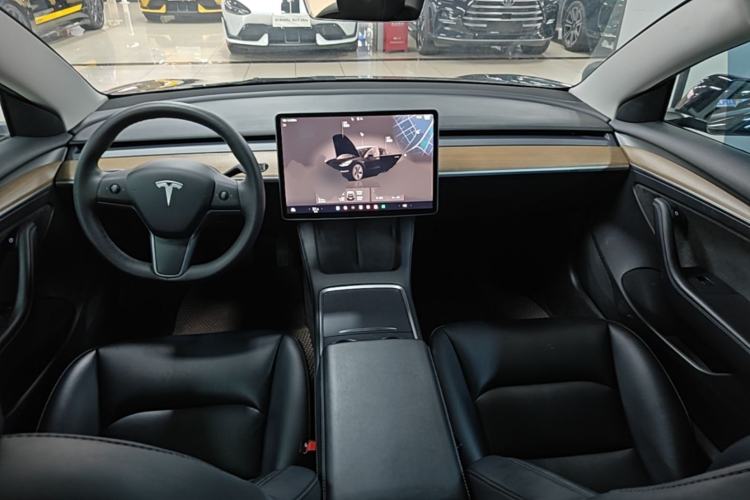 Used Tesla Model 3 2022 Rear-Wheel-Drive Version Center Console