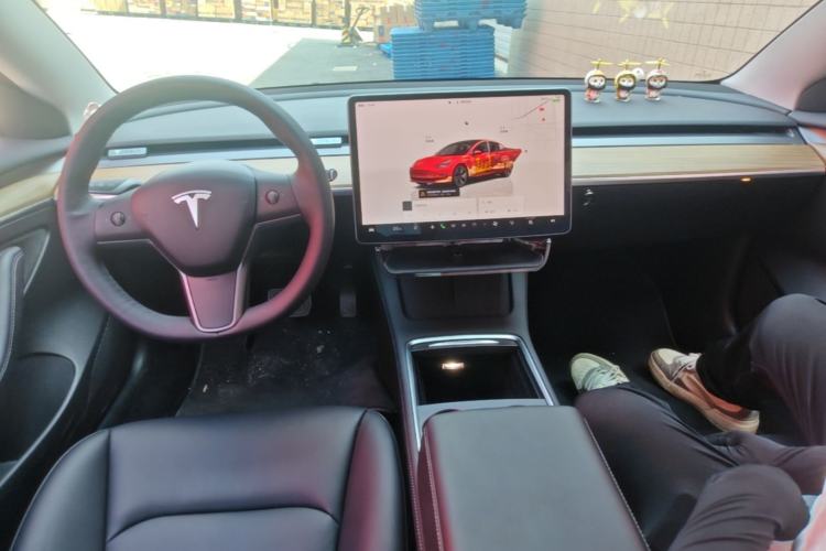 Used Tesla Model 3 2022 Rear-Wheel-Drive Version Center Console