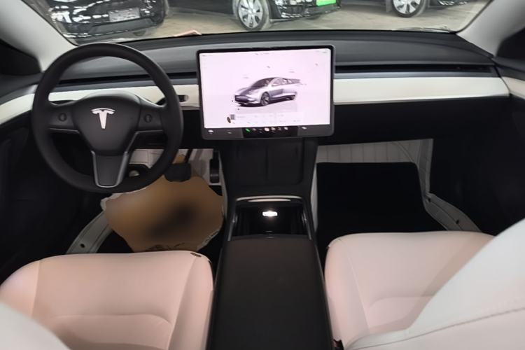 Used Tesla Model 3 2022 Rear-Wheel-Drive Version Center Console