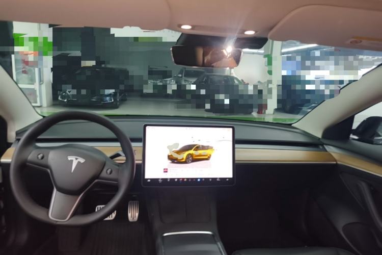 Used Tesla Model 3 2022 Rear-Wheel-Drive Version Center Console