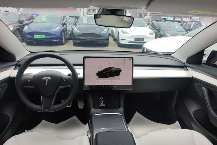Used Tesla Model 3 2022 Rear-Wheel-Drive Version Center Console