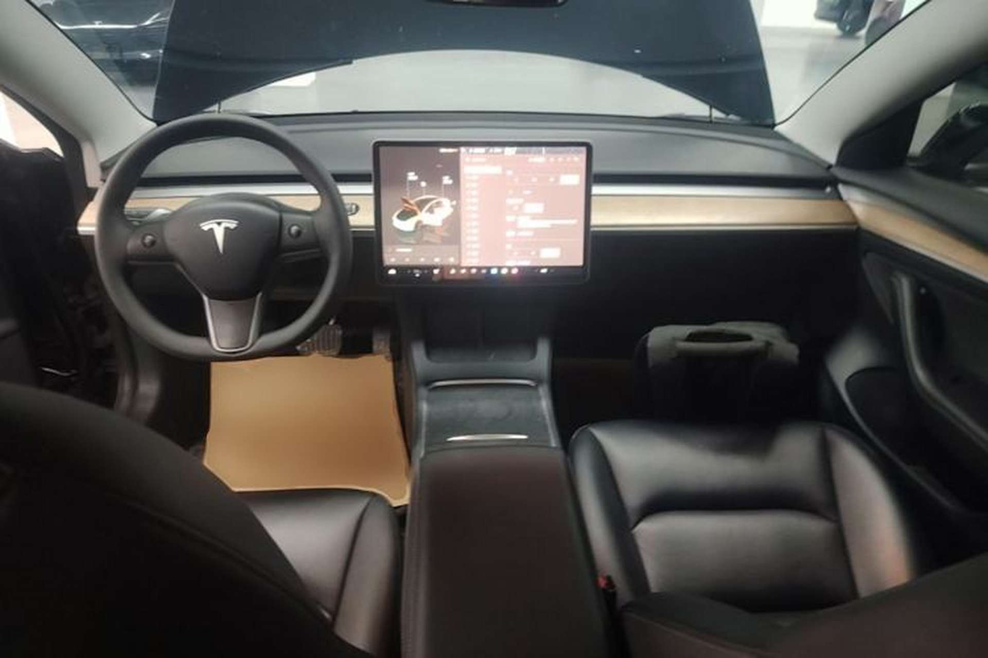 Used Tesla Model 3 2022 Rear-Wheel-Drive Version Center Console
