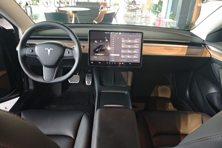 Used Tesla Model 3 2022 Rear-Wheel-Drive Version Center Console