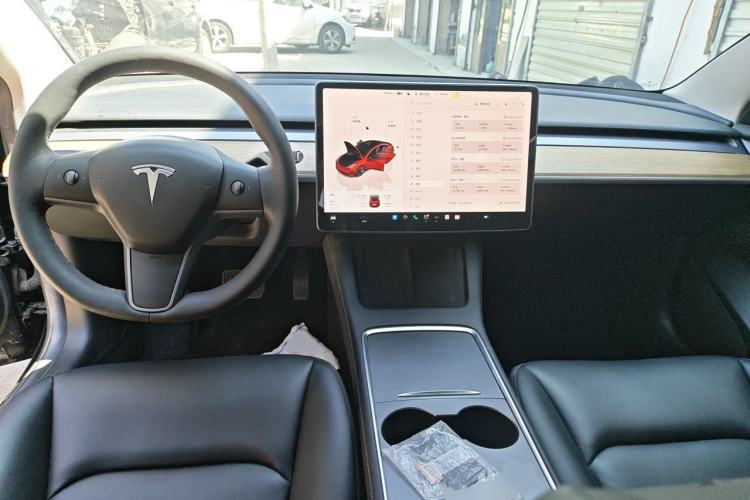 Used Tesla Model 3 2022 Rear-Wheel-Drive Version Center Console