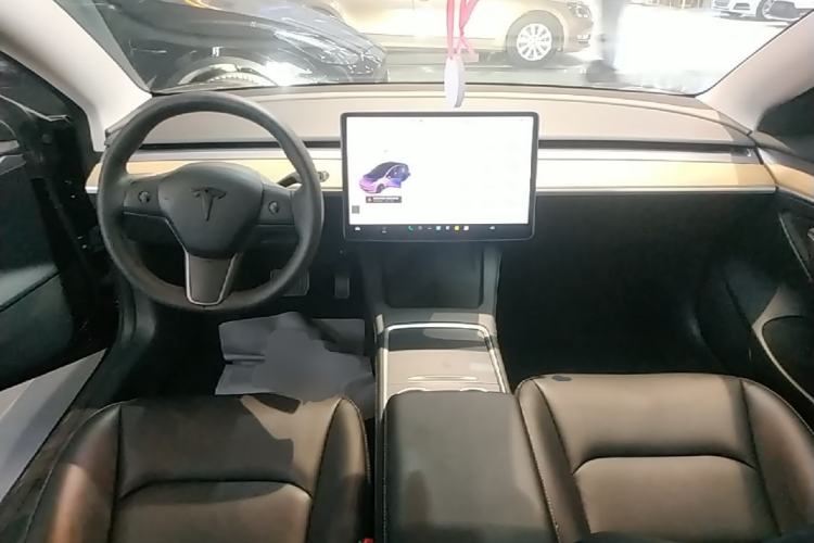 Used Tesla Model 3 2022 Rear-Wheel-Drive Version Center Console