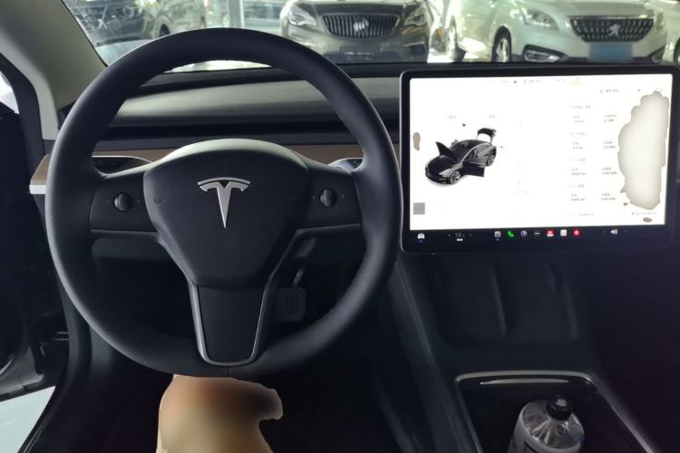 Used Tesla Model 3 2022 Rear-Wheel-Drive Version Center Console