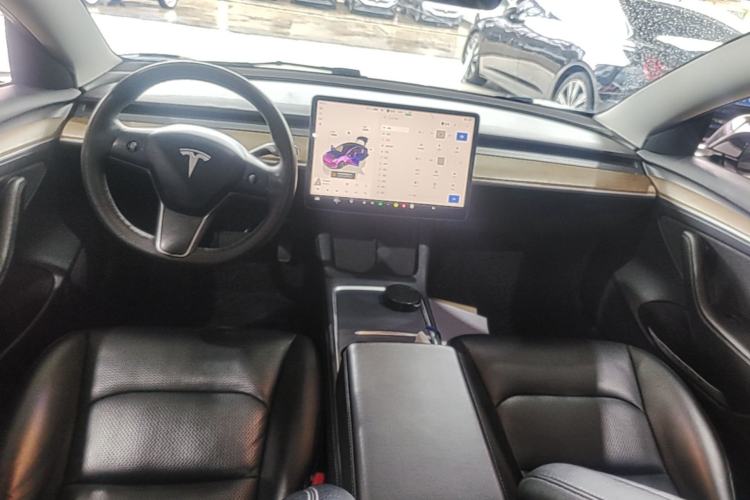 Used Tesla Model 3 2022 Rear-Wheel-Drive Version Center Console