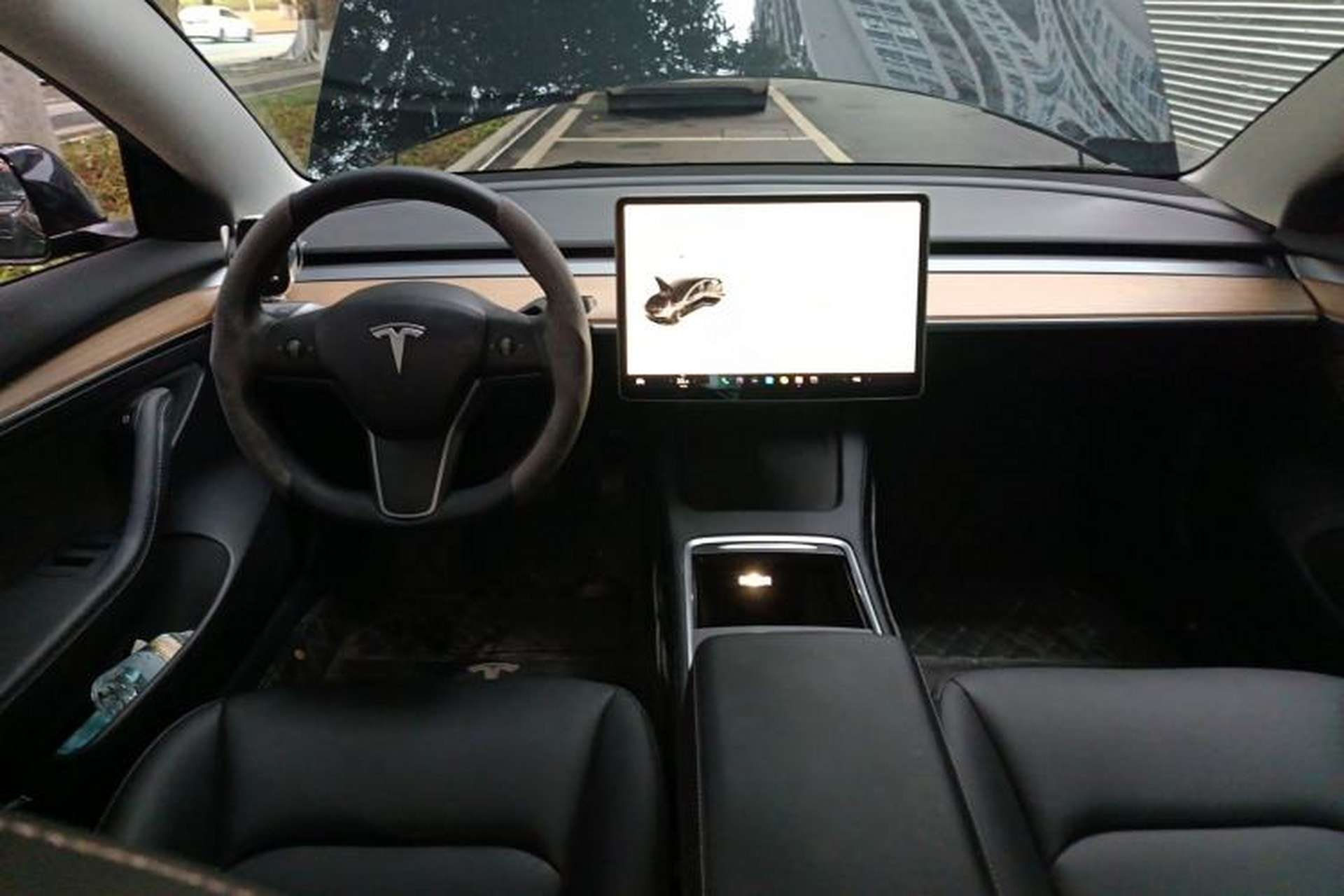 Used Tesla Model 3 2022 Rear-Wheel-Drive Version Center Console