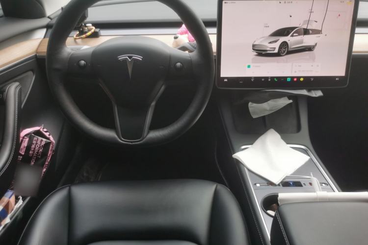 Used Tesla Model 3 2022 Rear-Wheel-Drive Version Center Console