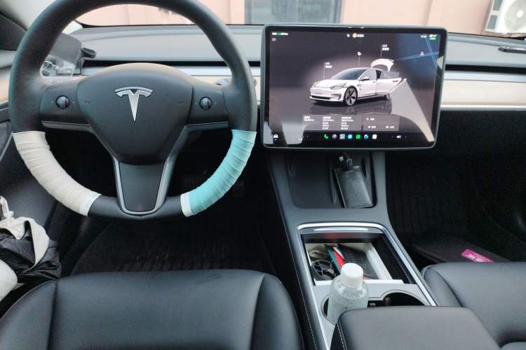 Used Tesla Model 3 2022 Rear-Wheel-Drive Version Center Console