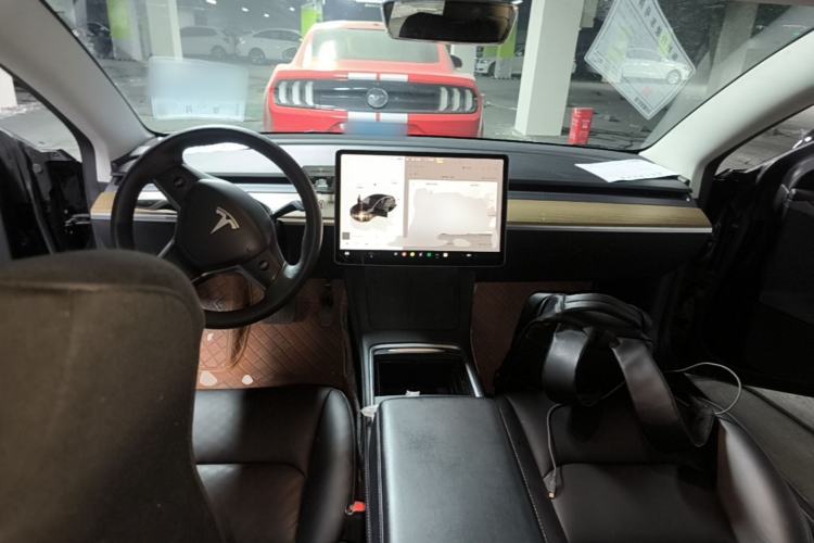 Used Tesla Model 3 2022 Rear-Wheel-Drive Version Center Console