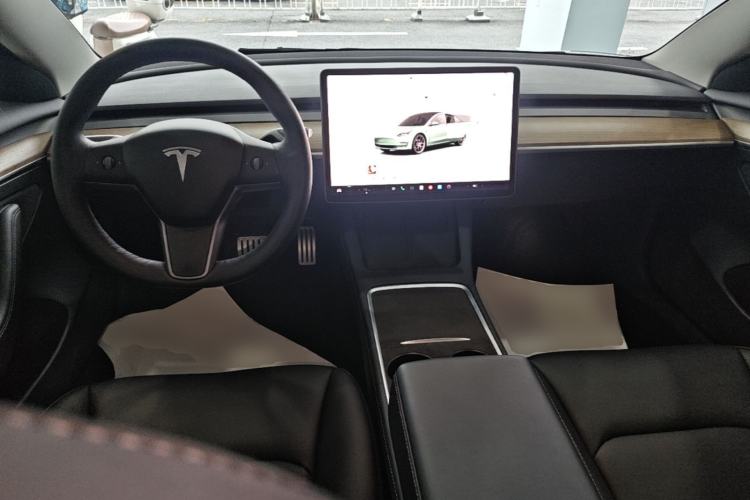 Used Tesla Model 3 2022 Performance High-Performance All-Wheel-Drive Version Center Console