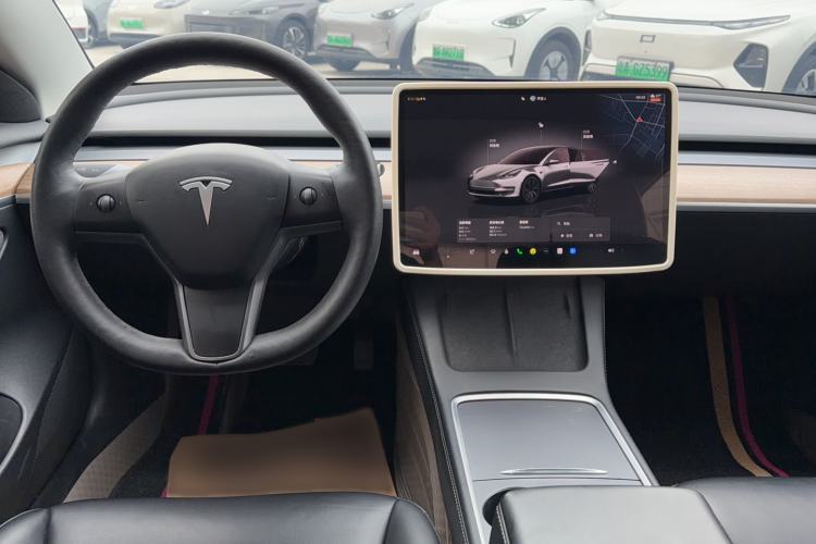 Used Tesla Model 3 2022 Rear-Wheel-Drive Version Center Console