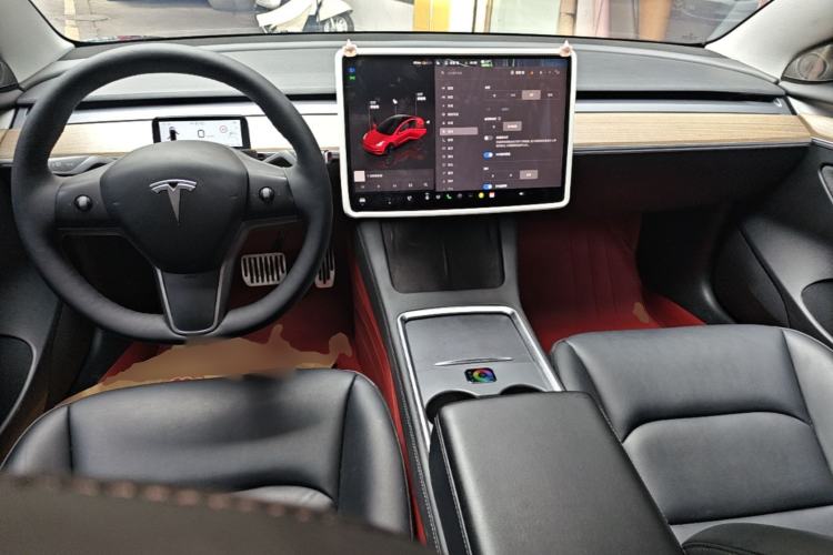Used Tesla Model 3 2022 Rear-Wheel-Drive Version Center Console
