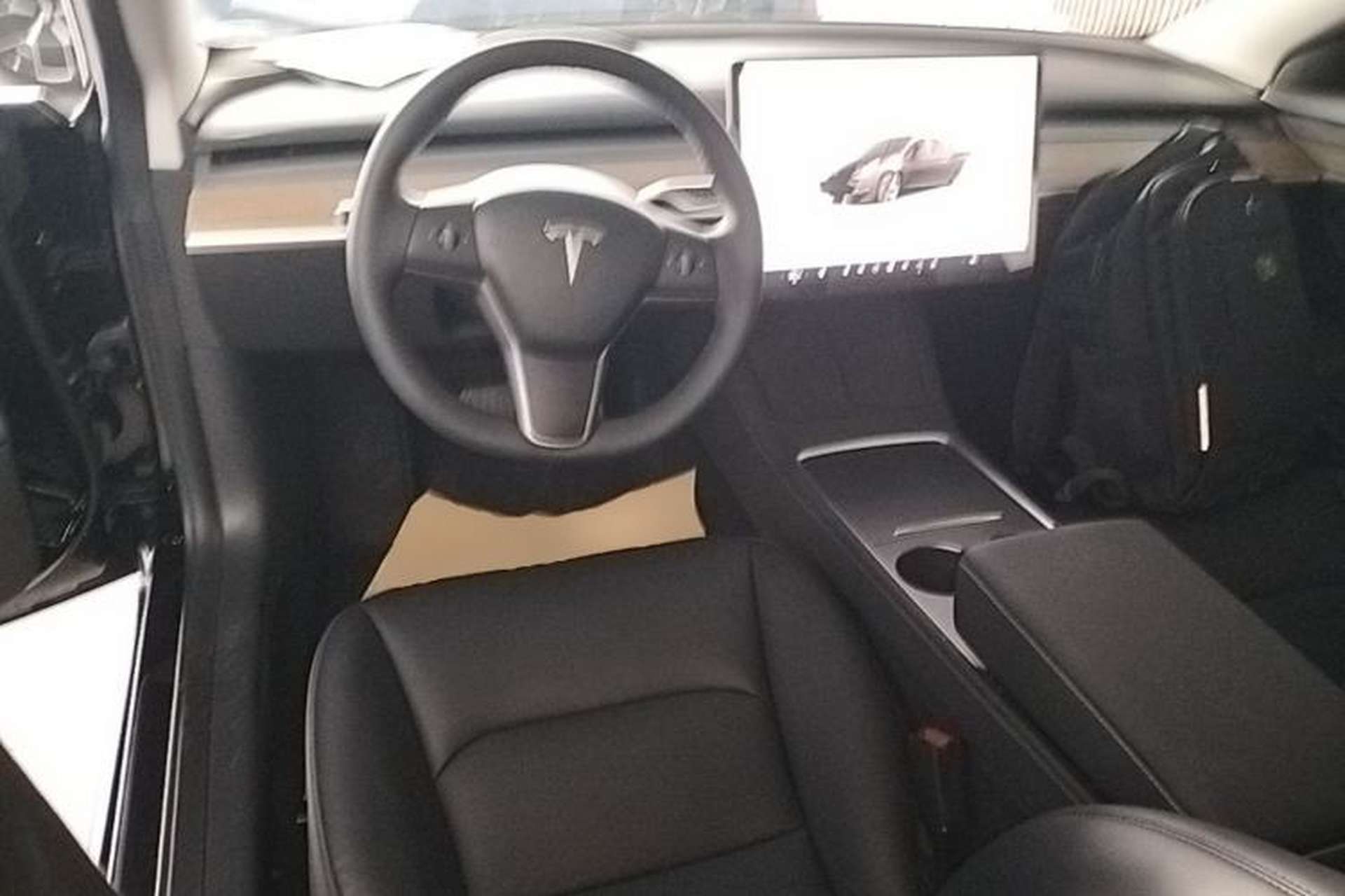 Used Tesla Model 3 2022 Rear-Wheel-Drive Version Center Console