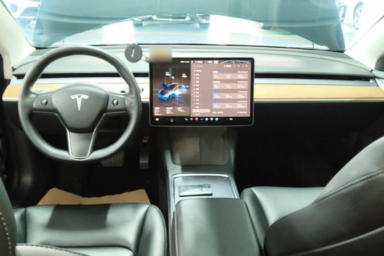 Used Tesla Model 3 2022 Rear-Wheel-Drive Version Center Console