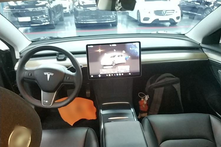 Used Tesla Model 3 2022 Rear-Wheel-Drive Version Center Console