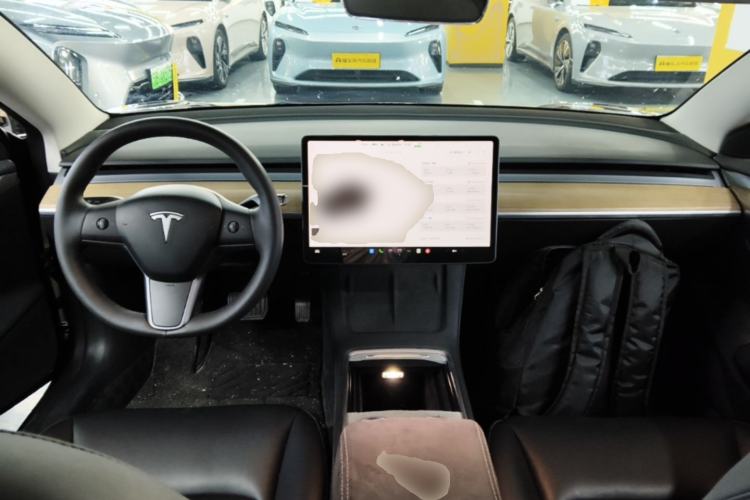 Used Tesla Model 3 2022 Rear-Wheel-Drive Version Center Console