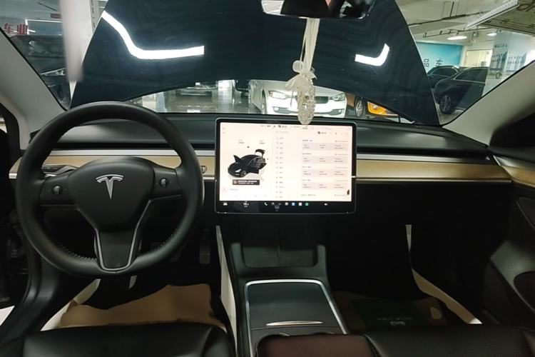 Used Tesla Model 3 2022 Rear-Wheel-Drive Version Center Console