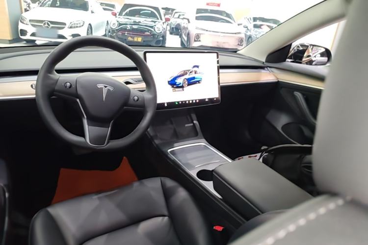 Used Tesla Model 3 2022 Rear-Wheel-Drive Version Center Console