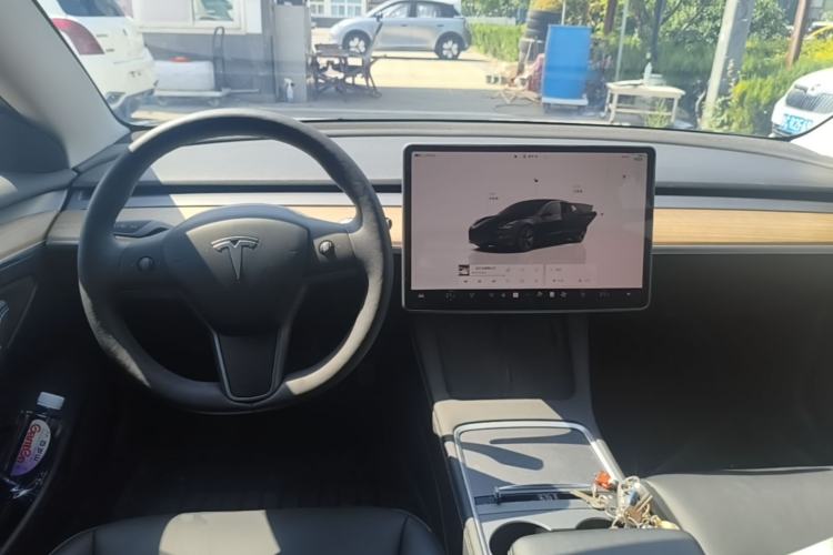Used Tesla Model 3 2022 Rear-Wheel-Drive Version Center Console