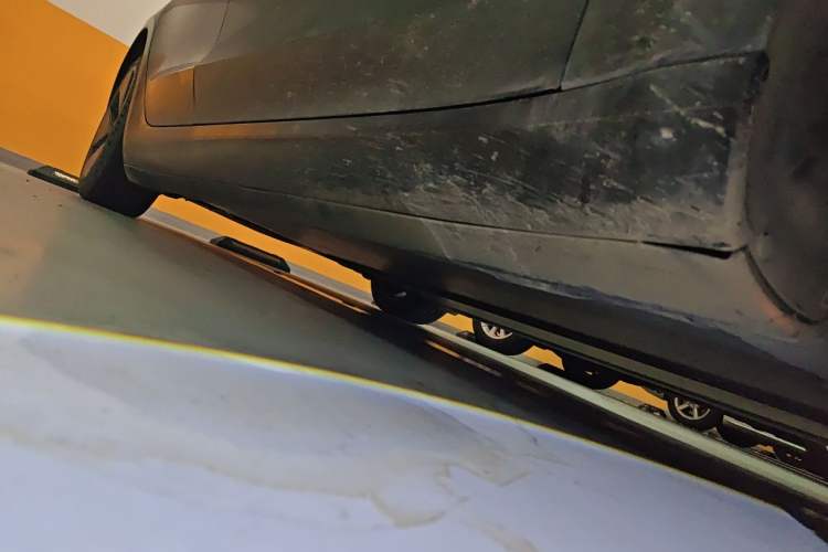 Used Tesla Model 3 2022 Rear-Wheel-Drive Version Chassis Front Right