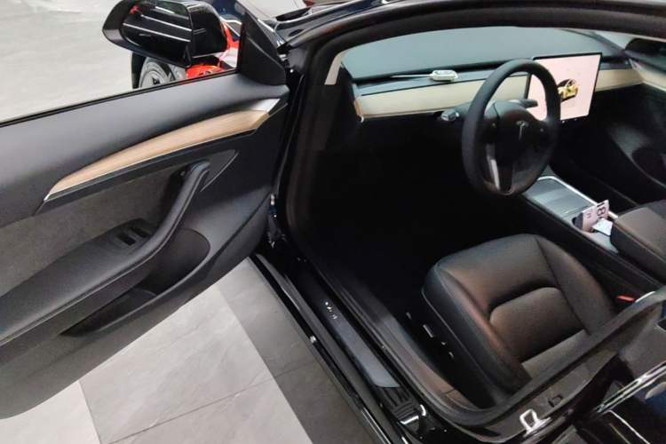 Used Tesla Model 3 2022 Rear-Wheel-Drive Version Driver Seat
