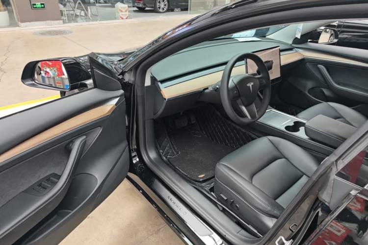 Used Tesla Model 3 2022 Rear-Wheel-Drive Version Driver Seat