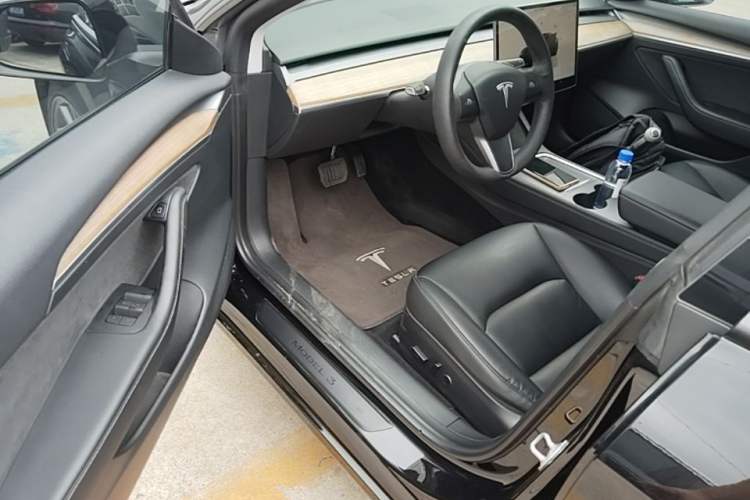 Used Tesla Model 3 2022 Rear-Wheel-Drive Version Driver Seat