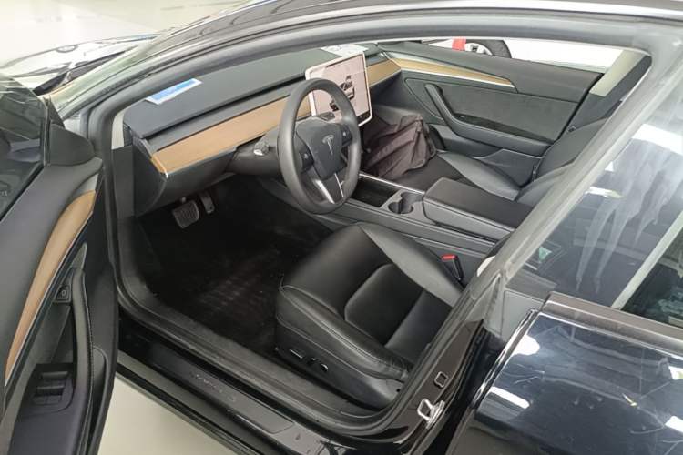 Used Tesla Model 3 2022 Rear-Wheel-Drive Version Driver Seat