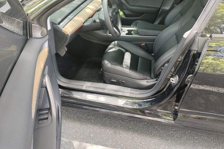 Used Tesla Model 3 2022 Rear-Wheel-Drive Version Driver Seat